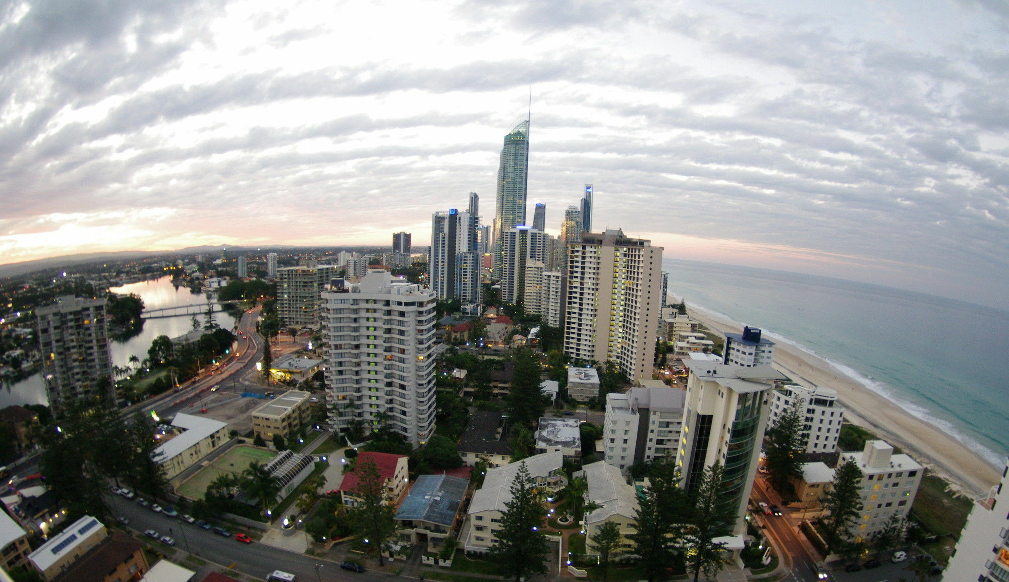 Aparthotel Marriner Views Gold Coast Zewnętrze zdjęcie
